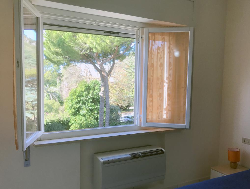 Residence Marconi Terracina Εξωτερικό φωτογραφία